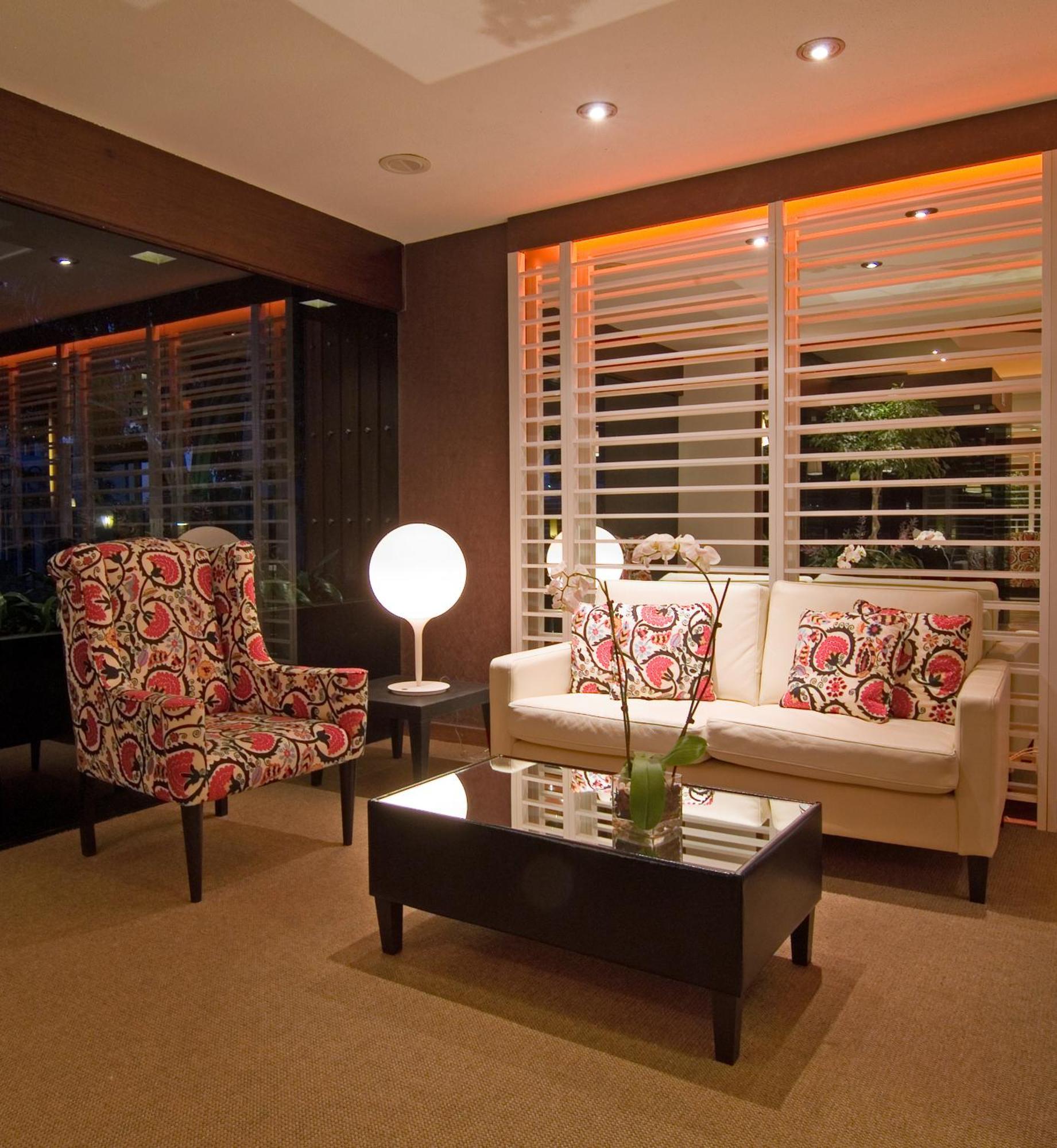 Pestana Carlton Madeira Ocean Resort Hotel Funchal (Madeira) Exterior foto A living room